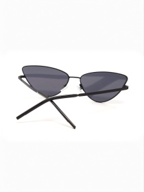 Очки HUGO BOSS модель E0000422211 Фото