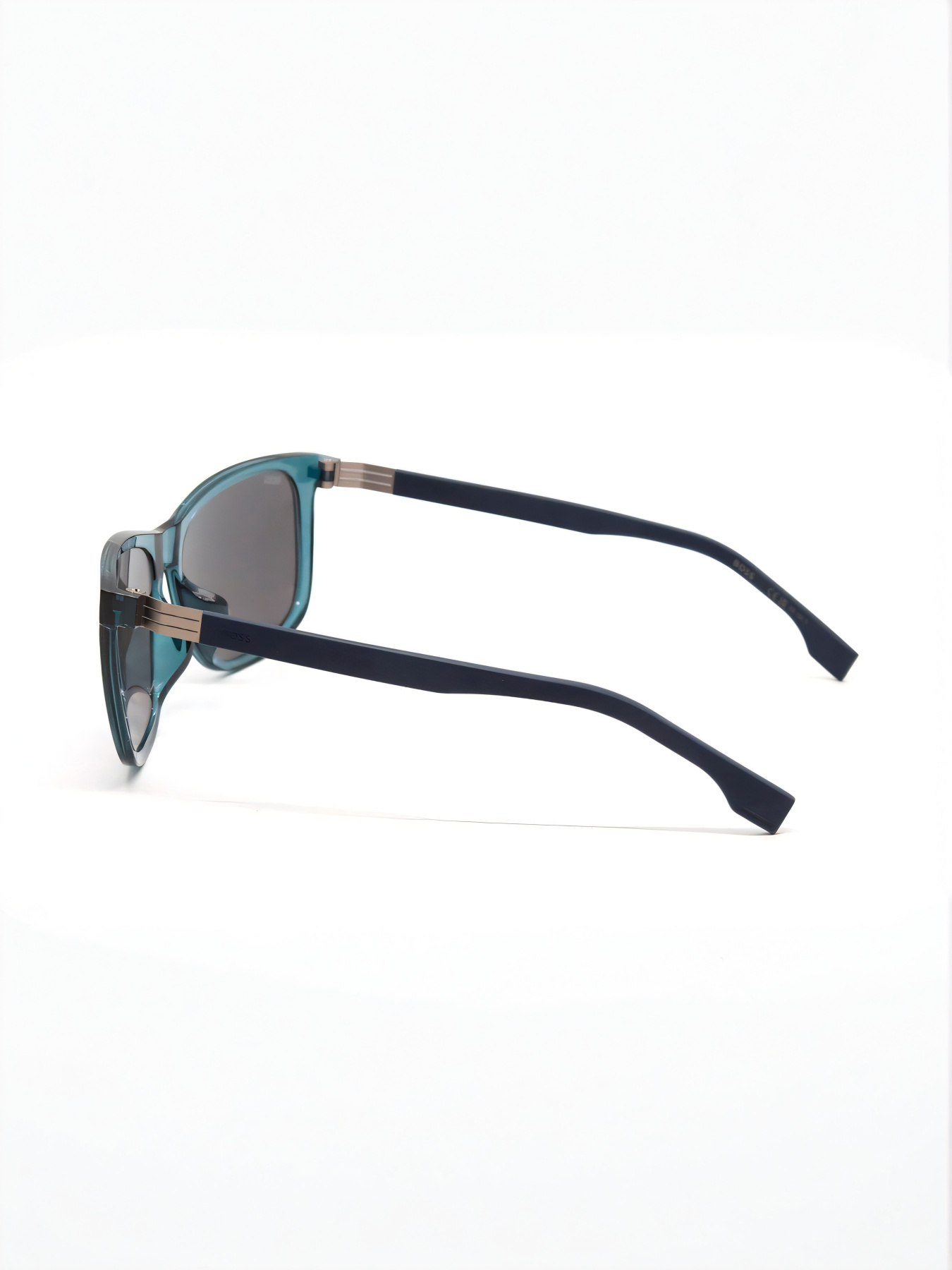 Очки HUGO BOSS модель E0000422223 Фото