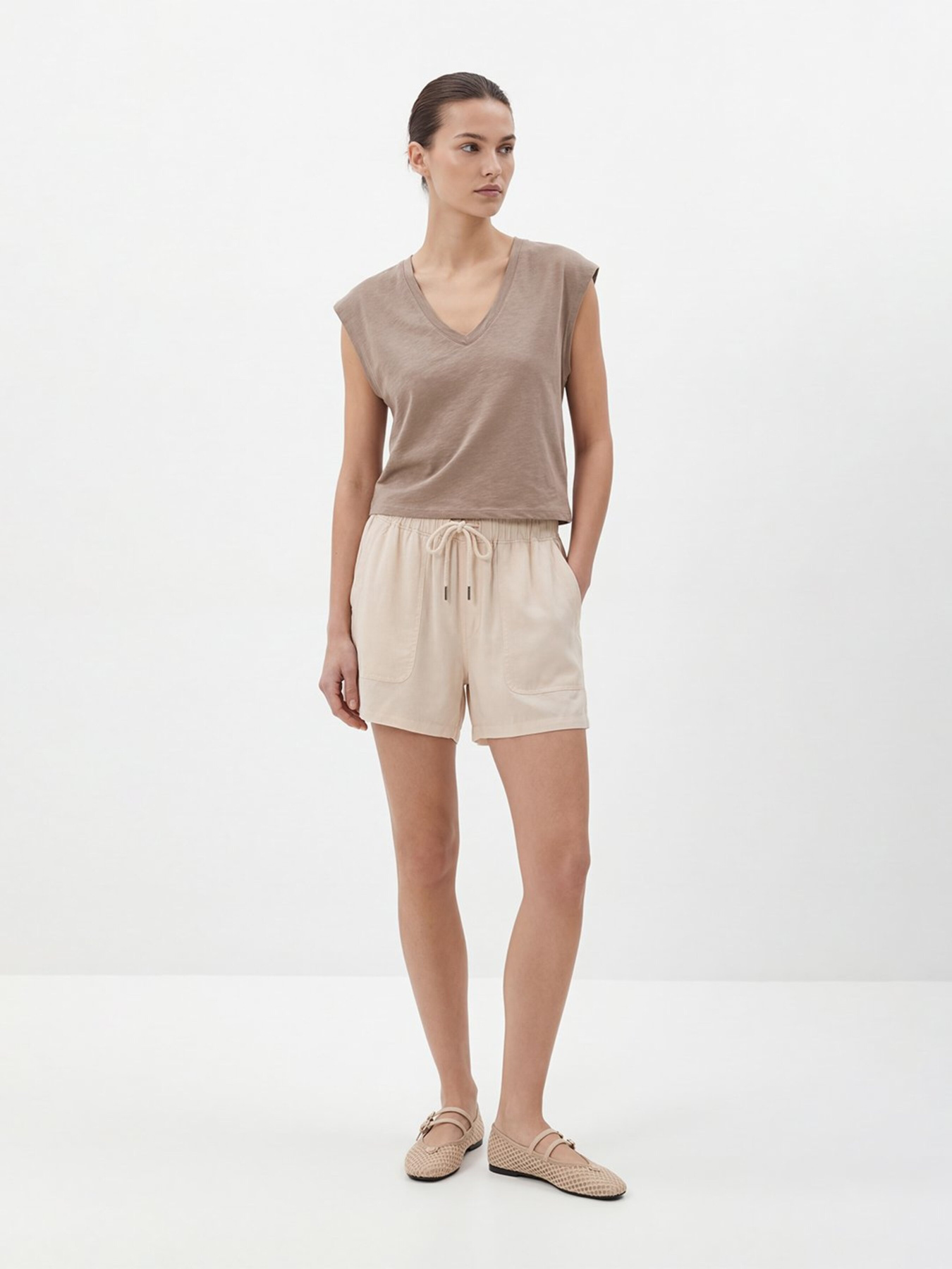 Шорты LTB Jeans модель 41021.25000.14495 Фото