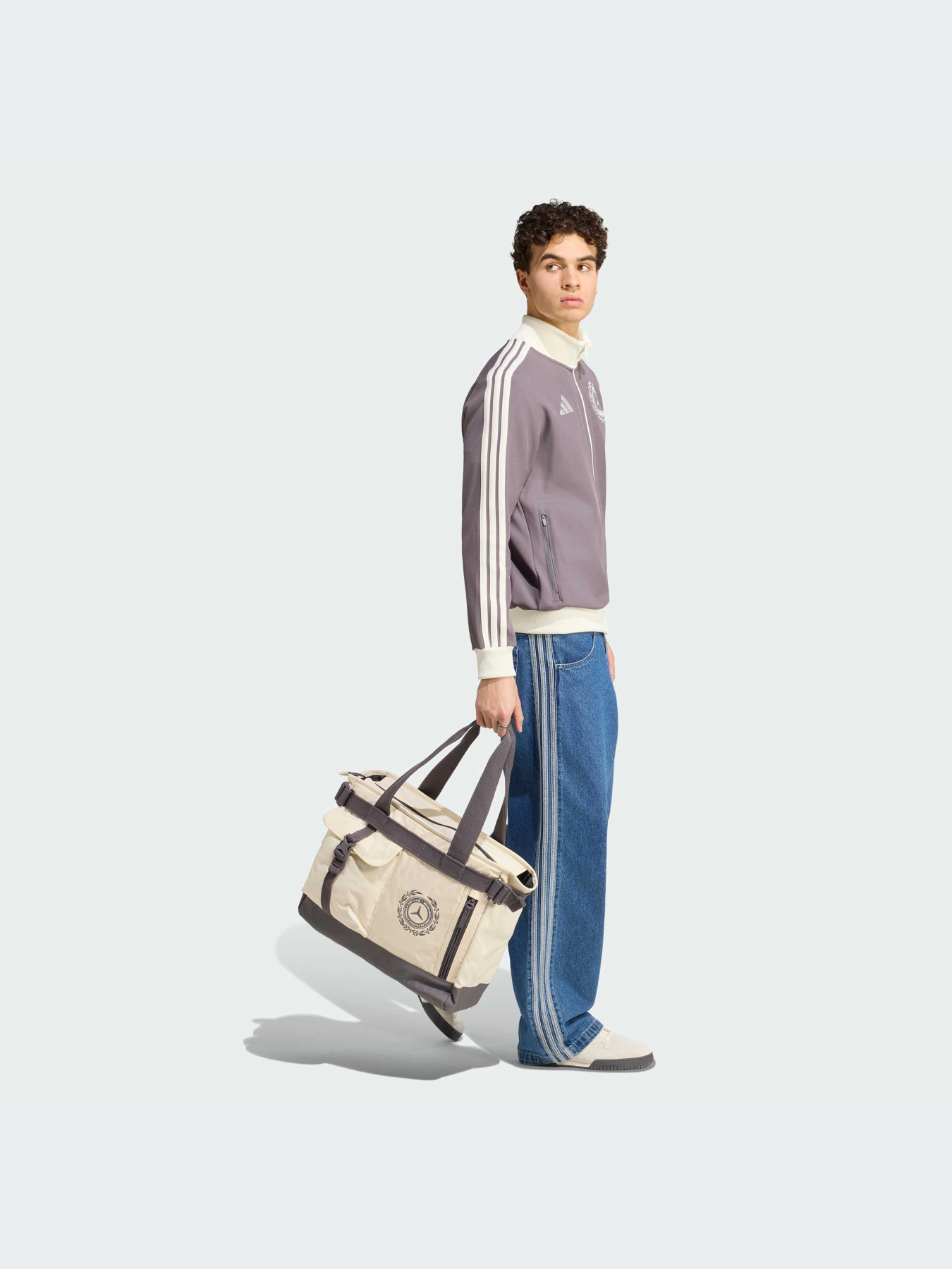 Худи и свитшоты Adidas модель KS2242-KZ Худи и свитшоты Adidas модель KS2242-KZ Фото