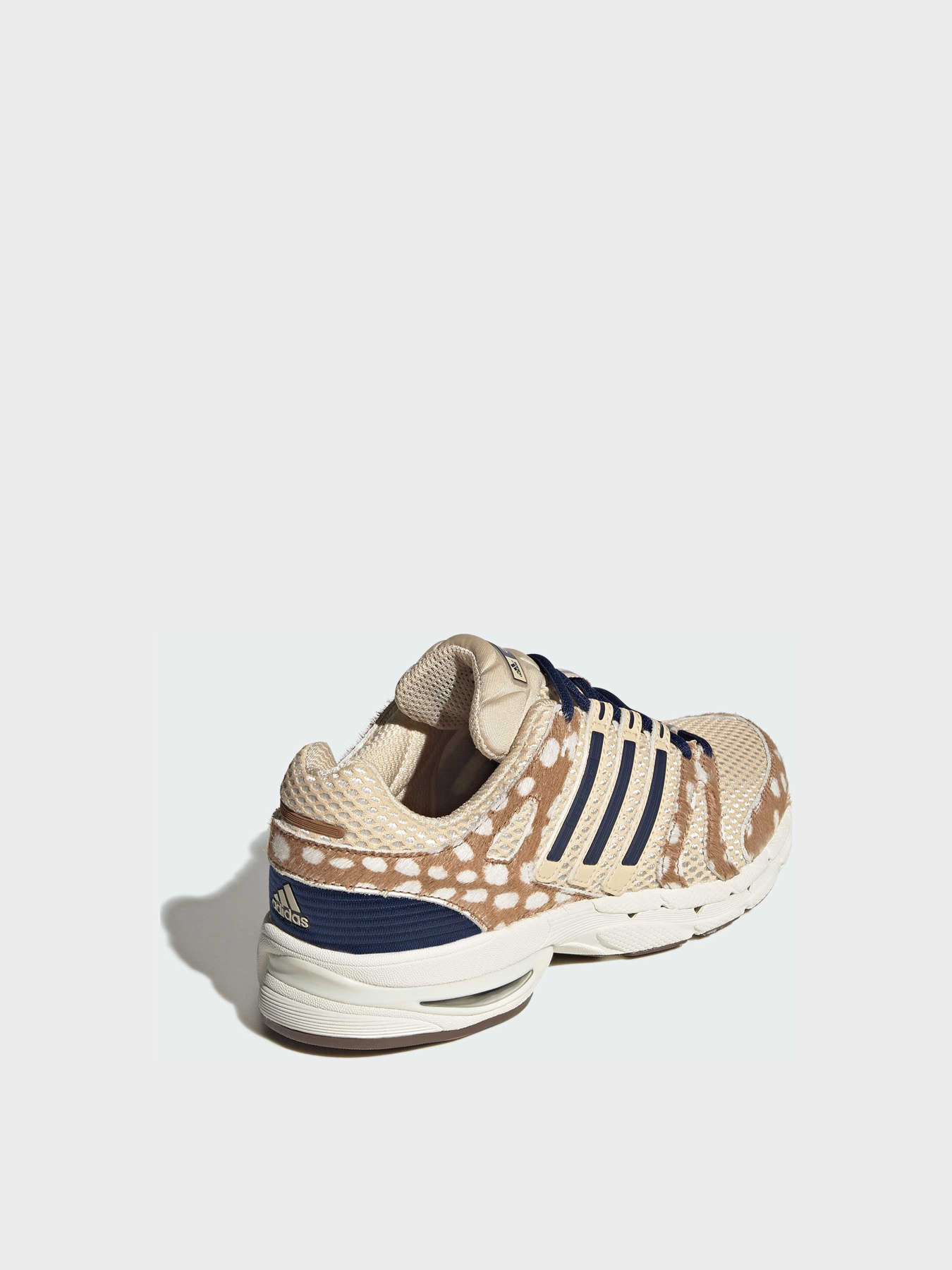 Кроссовки Adidas модель KH9247 Фото