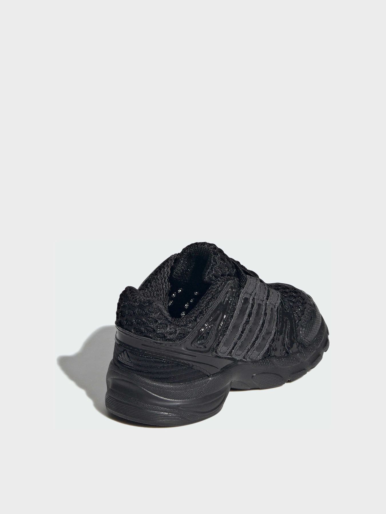 Кроссовки Adidas модель KJ8366 Фото