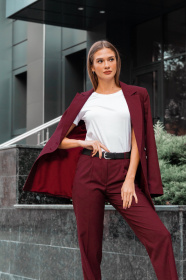 Костюмы Костюм женский классический цвета марсала модель Su10011 Фото