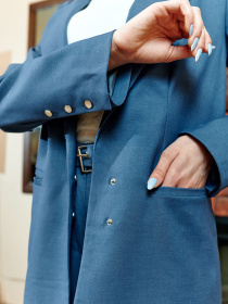 Костюми Костюм женский классический однотонный на кнопках модель Su30011 Фото