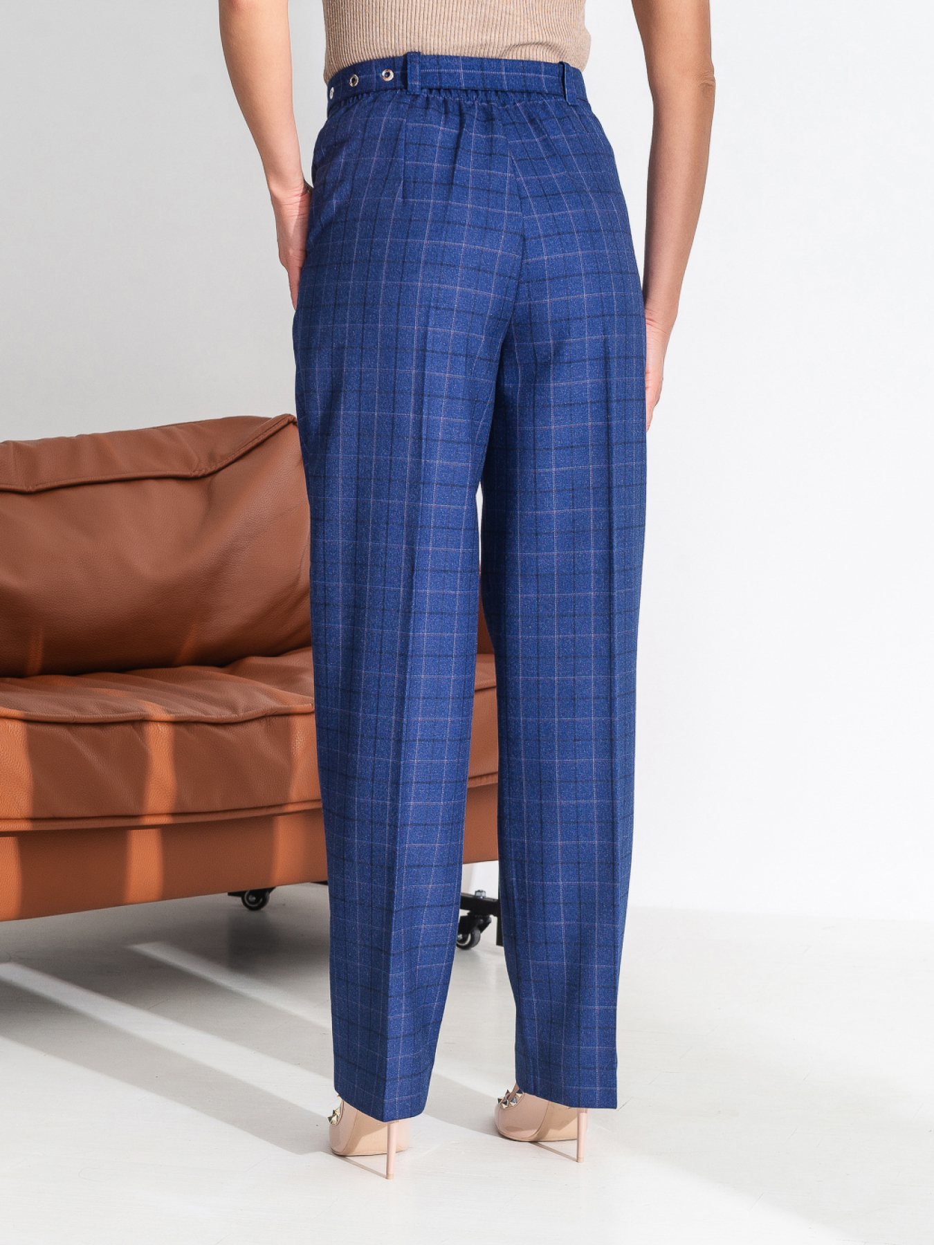 Штани Брюки женские классические в клетку с поясом и высокой талией модель P2008 Фото
