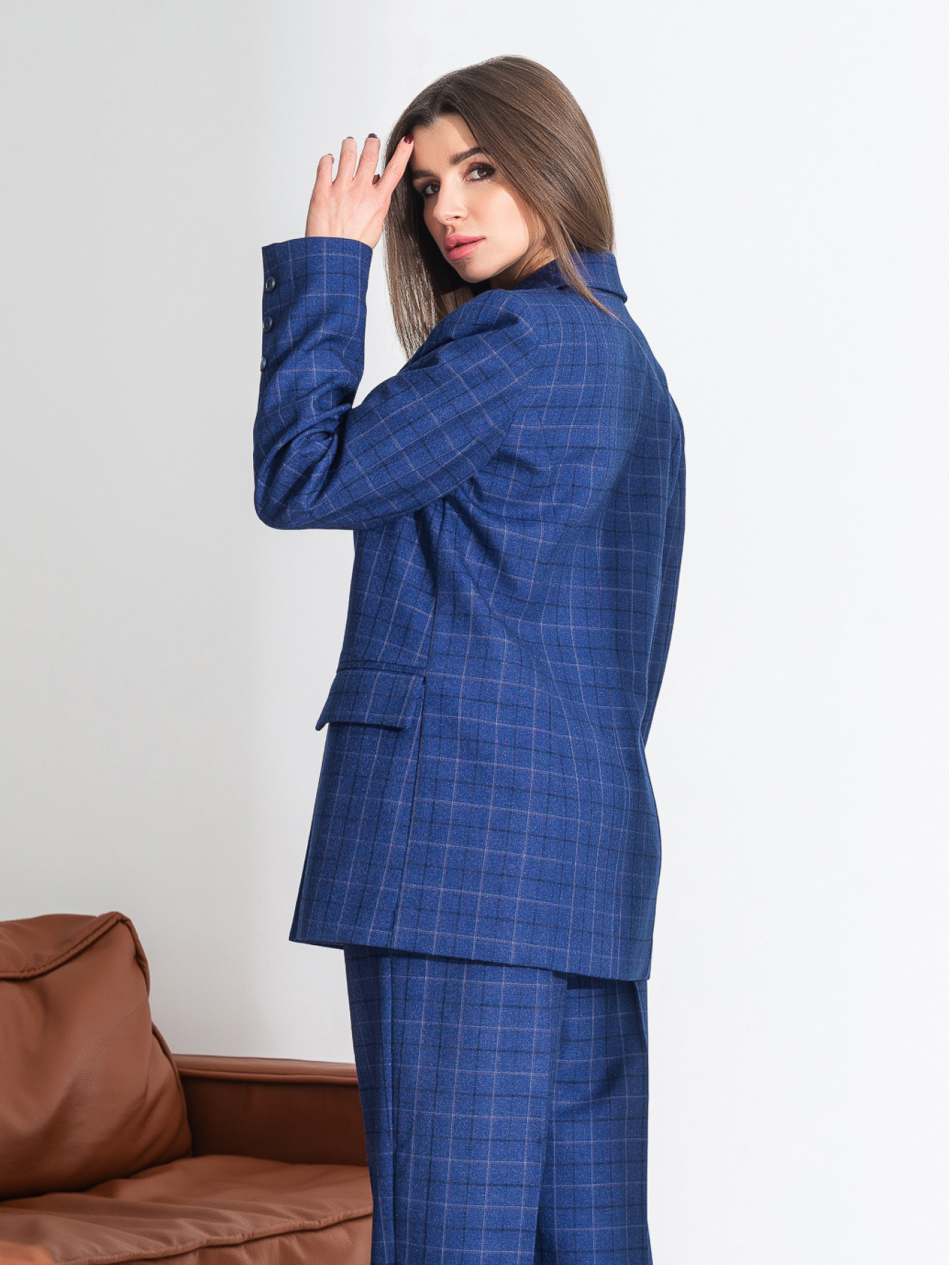 Жакет Жакет женский классический в клетку на пуговицах. модель G2oo7 Фото