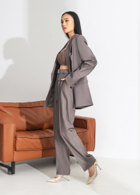 Костюмы Костюм женский классический на пуговицах. модель Su1002 Фото