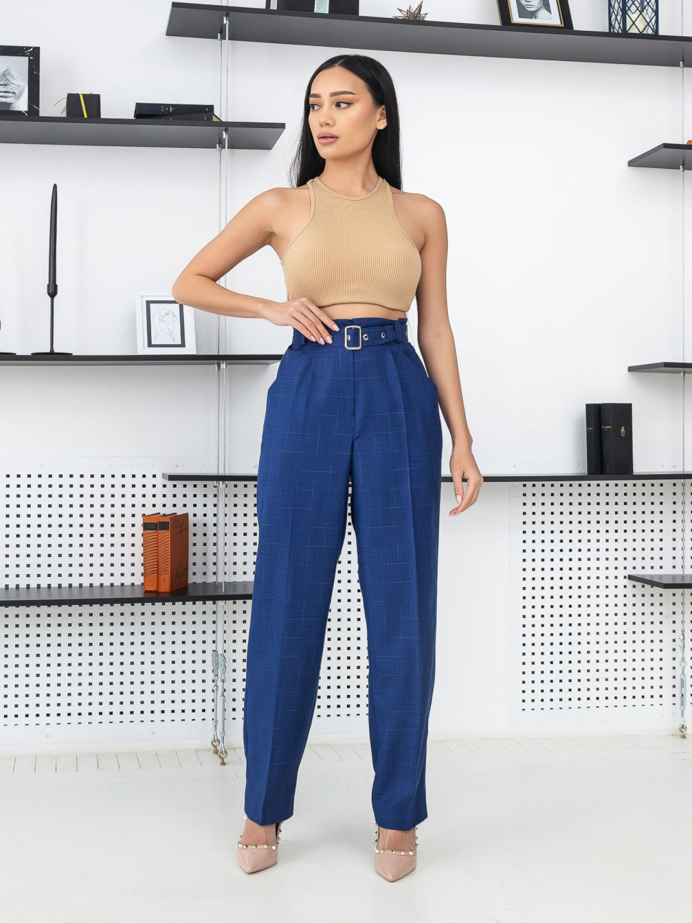 Костюмы Костюм женский классический в клетку на пуговицах. модель Su2006 Фото