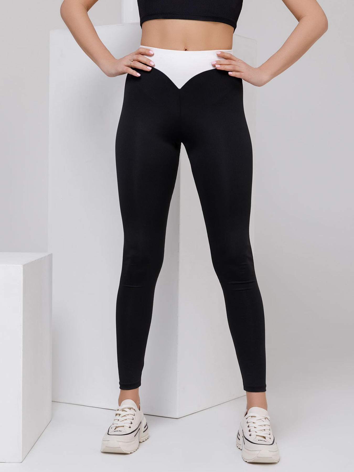 Леггинсы ISSA Plus модель 12481_blackwhite Фото