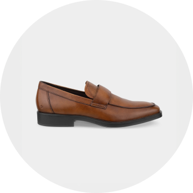 Туфлі та лофери